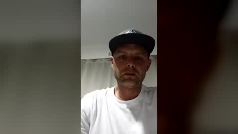 longthicktom69 online show from July 5, 7:54 pm