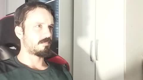 Lucas online show from February 19, 12:00 pm