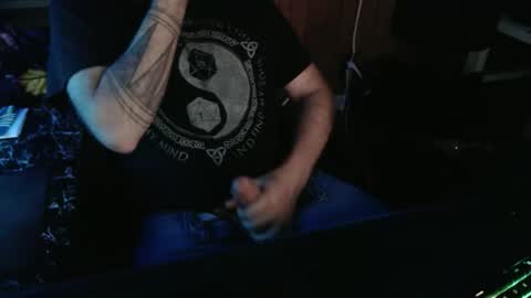 lord_taser online show from October 23, 4:16 am