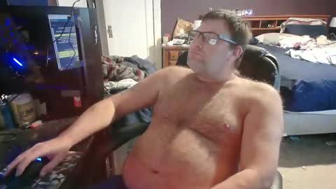 Snapshot of lordimaran chatting on January 12, 2:45 am lordimarans room online show from January 12, 2:45 am