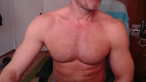  A online show from February 10, 8:09 am