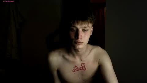 louie_evans online show from April 25, 6:27 pm