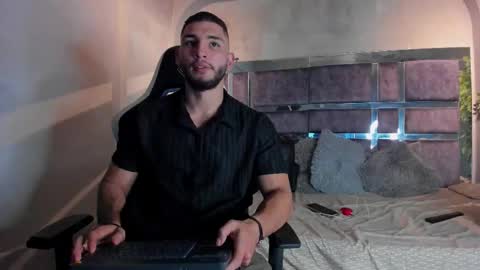 Louis online show from January 18, 7:16 pm