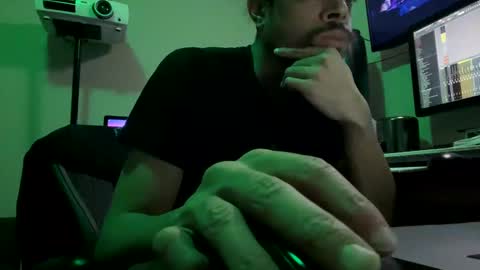 Prynce online show from December 31, 11:17 pm