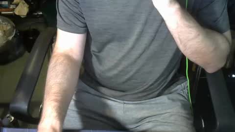 lovebird71 online show from November 14, 12:58 am