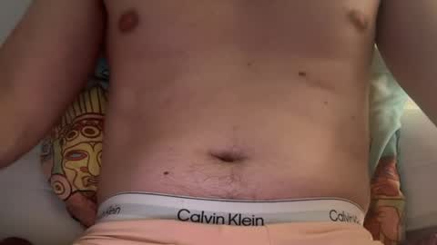 lovecoquin online show from April 10, 7:10 pm