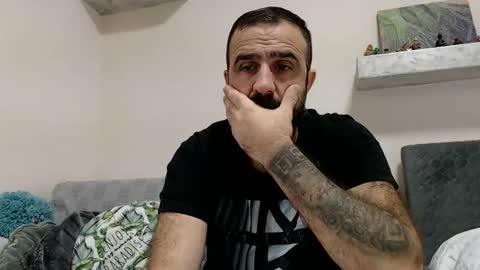 loveivat80 online show from December 13, 6:21 am