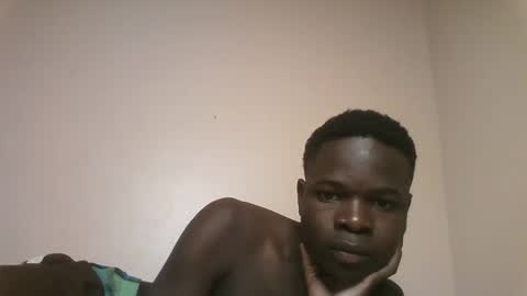 lovelyandsexy256 online show from June 5, 7:25 am