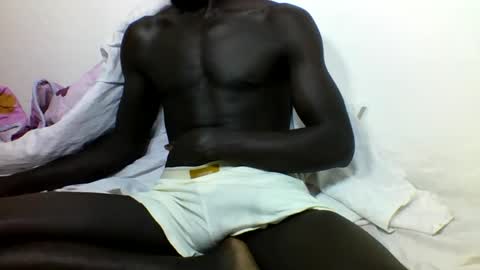lovelyfeetboy online show from April 6, 2:52 am