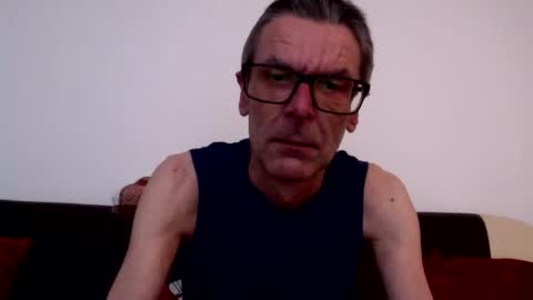 lovepvcearly50s online show from April 18, 5:25 pm