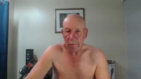 Snapshot of lovesblackazz chatting on January 24, 7:51 am Lovesblackazz online show from January 24, 7:51 am