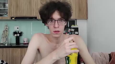 LovesomeCookie online show from July 1, 2:01 am