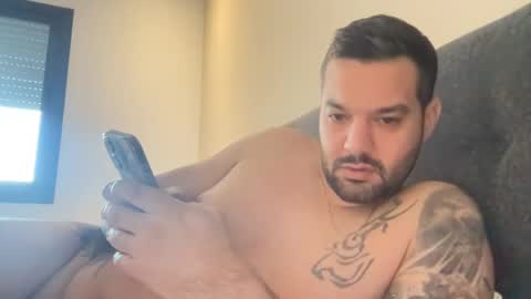 lovesteve_o online show from January 2, 8:39 am