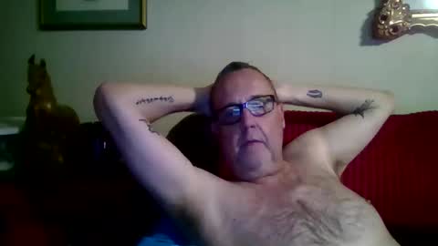 lovesummer69 online show from April 3, 7:49 am