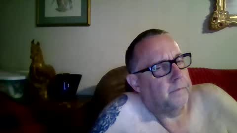 lovesummer69 online show from March 29, 2:01 am