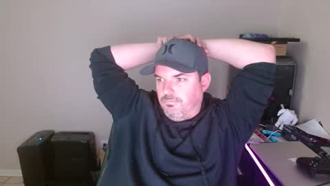 Love2Game online show from February 9, 2:27 am