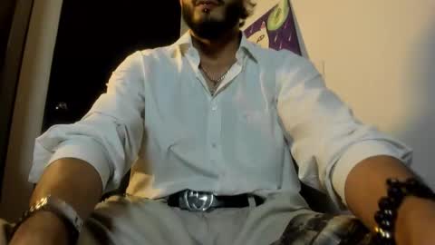 lovexjuxn77 online show from February 24, 12:12 am