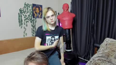 Snapshot of loyasteve chatting on January 23, 11:15 am VECTORSTEVEPVT IS OPEN online show from January 23, 11:15 am