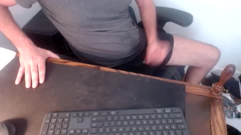 lreed090 online show from September 9, 4:06 pm