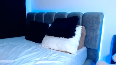 Luca Vegas online show from May 27, 1:57 am
