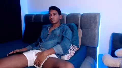 Luca Vegas online show from July 13, 2:35 am