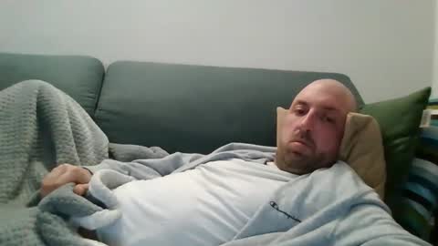 Luca online show from March 8, 8:13 pm