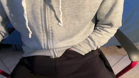 luca online show from December 2, 11:21 am