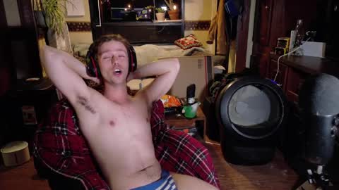 LucasJacobs online show from April 11, 4:08 am