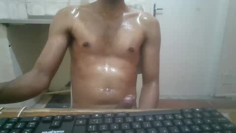 Snapshot of lucascarv chatting on October 14, 11:50 am lucascarv online show from October 14, 11:50 am