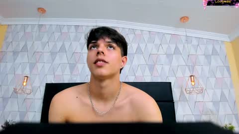 Lucasopry online show from April 11, 1:47 pm