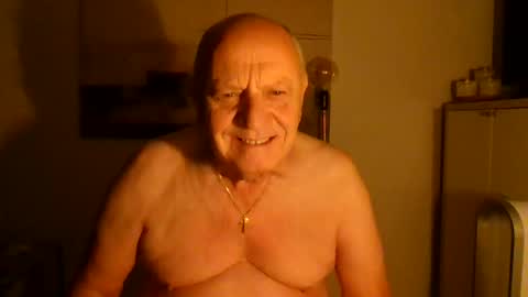lucbottom031249 online show from July 21, 1:18 am
