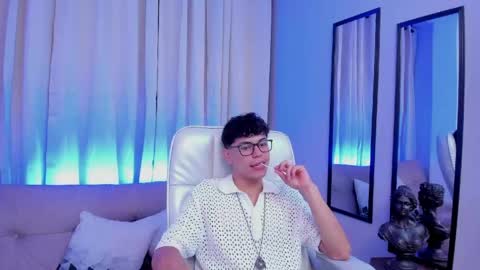 Lucho online show from April 16, 4:12 am