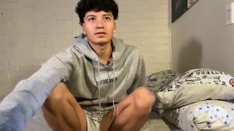 Felipe online show from February 15, 5:54 pm