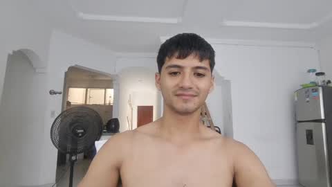 leonel online show from March 31, 3:14 pm