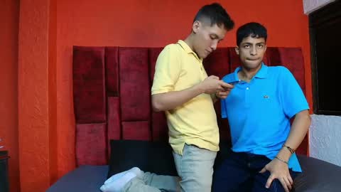 LUCK AND SAMUEL online show from April 11, 2:19 am