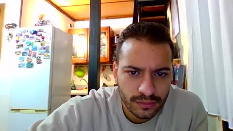 Snapshot of luigi281996 chatting on December 20, 10:05 am luigi281996 online show from December 20, 10:05 am