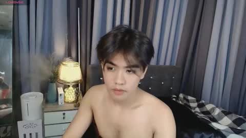 Snapshot of luigi_moreno chatting on September 16, 6:53 pm luigi_moreno online show from September 16, 6:53 pm