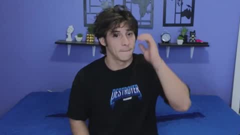 Luigi online show from January 7, 10:41 pm