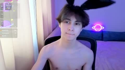 lukahayes online show from April 3, 4:04 pm