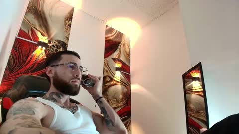 LUKE online show from February 24, 1:23 pm