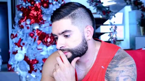 Lukhas f4f online show from December 9, 7:57 pm