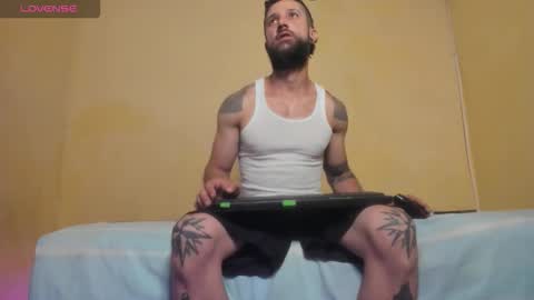 luky boy online show from April 16, 11:51 pm