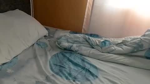 lunalove22_ online show from April 7, 4:56 am