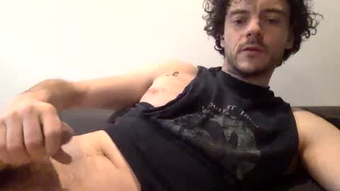 Snapshot of lupine_666 chatting on February 10, 9:25 am Lupine online show from February 10, 9:25 am