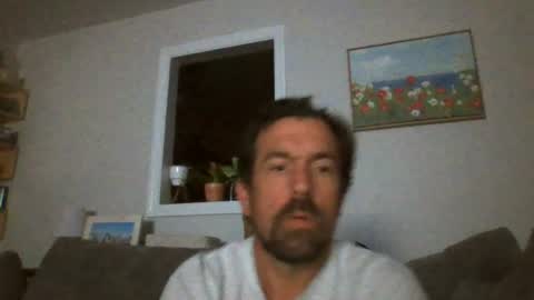 Luv2likslit online show from June 17, 8:05 am