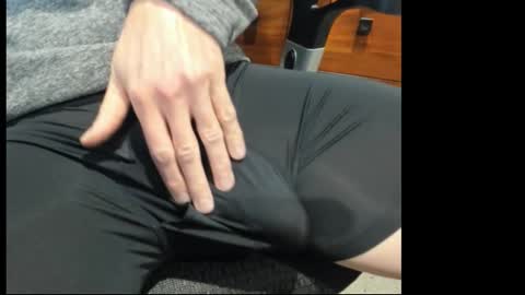 luvswetpussy online show from November 3, 6:21 pm