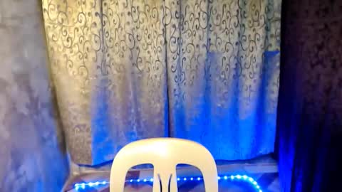 luxirfy online show from November 21, 4:28 pm