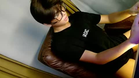 maddison online show from April 8, 5:54 pm