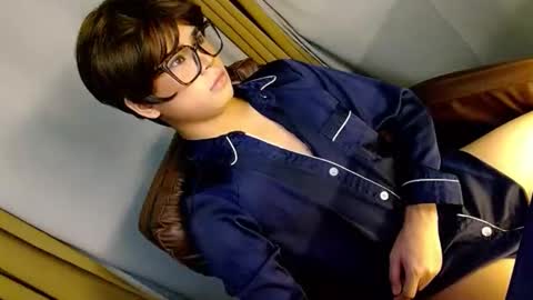 maddison online show from April 14, 12:49 pm