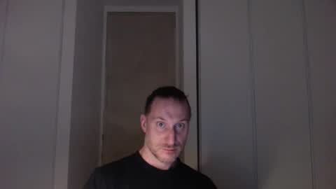 m4rduk online show from November 13, 7:40 pm